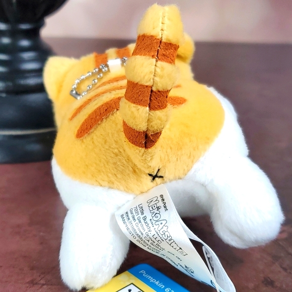 Neko Atsume Kitty Collector Pumpkin Kawaii Kitty Cat Mini Plush Keychain - Picture 3 of 6